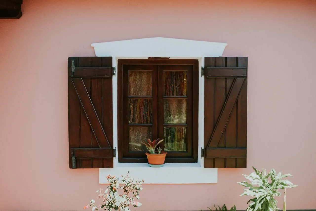 Casa Rosa Villa Camacha  Holiday home Camacha (Madeira)